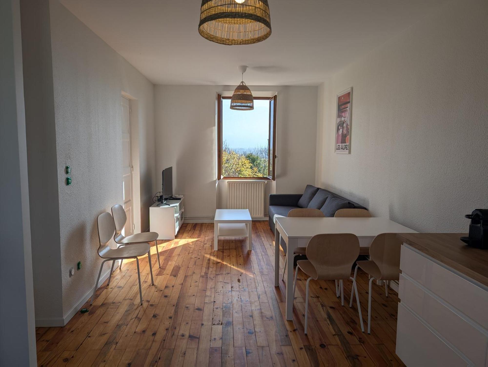 Appart 65M2 Avec 2 Chambres Dans Ferme Renovee - Parking Gratuit - Grande Vue Montagnes Montbonnot-Saint-Martin Exterior photo